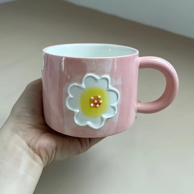 Flower Pattern Coffee Mug Embossed or Painted Ceramic Coffee Cup Cute Girl Water Cups Hand-painted Underglaze Color Mugs Gifts