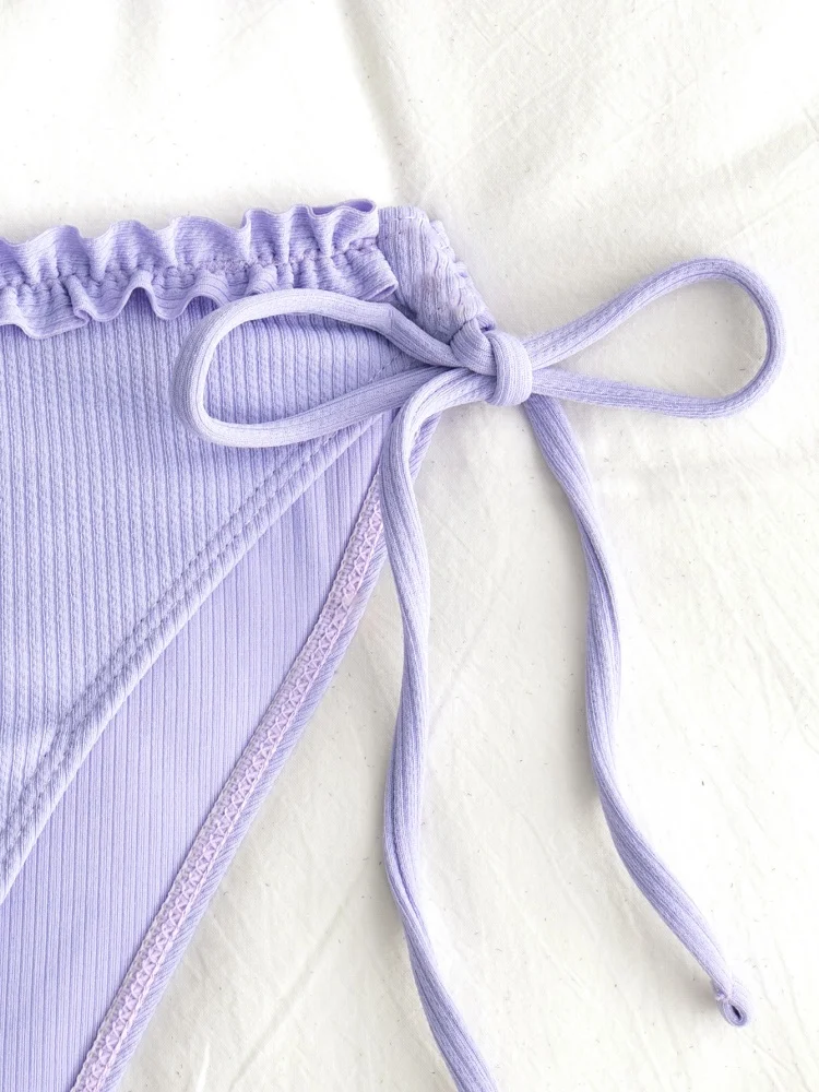 Bikini Frauen Badeanzug 2025 Neue Solide Halter Design Bikini Set Sexy Spitze Up Bademode Sommer 2 Stück Set Strand Badeanzug weibliche