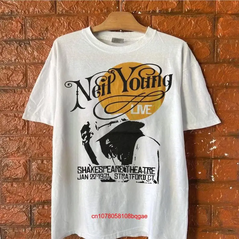 Neil Young Live At Shakespeare Theatre 1971 T Shirt S 4Xl long or short sleeves