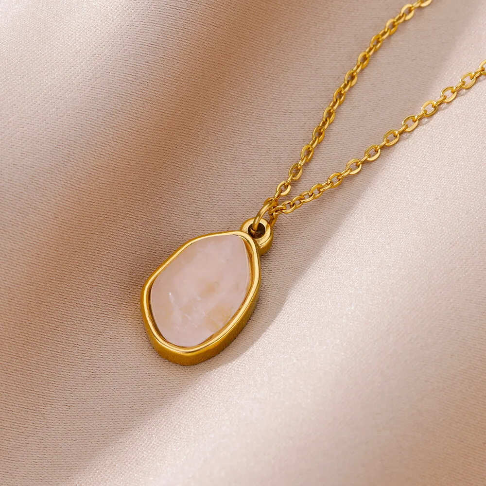 Fashion Oval Opal Pendant Necklace Stainless Steel Chain 18 K Gold Color Cute Lucky Jewelry For Women Accesorios Birthday Gift