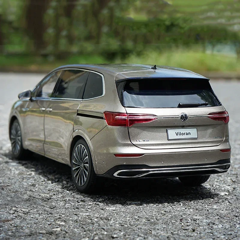 โมเดลรถอัลลอยด์วิลเลอร์าน MPV ขนาด 1:18 ของสะสม ของที่ระลึก ของเล่น ตกแต่ง