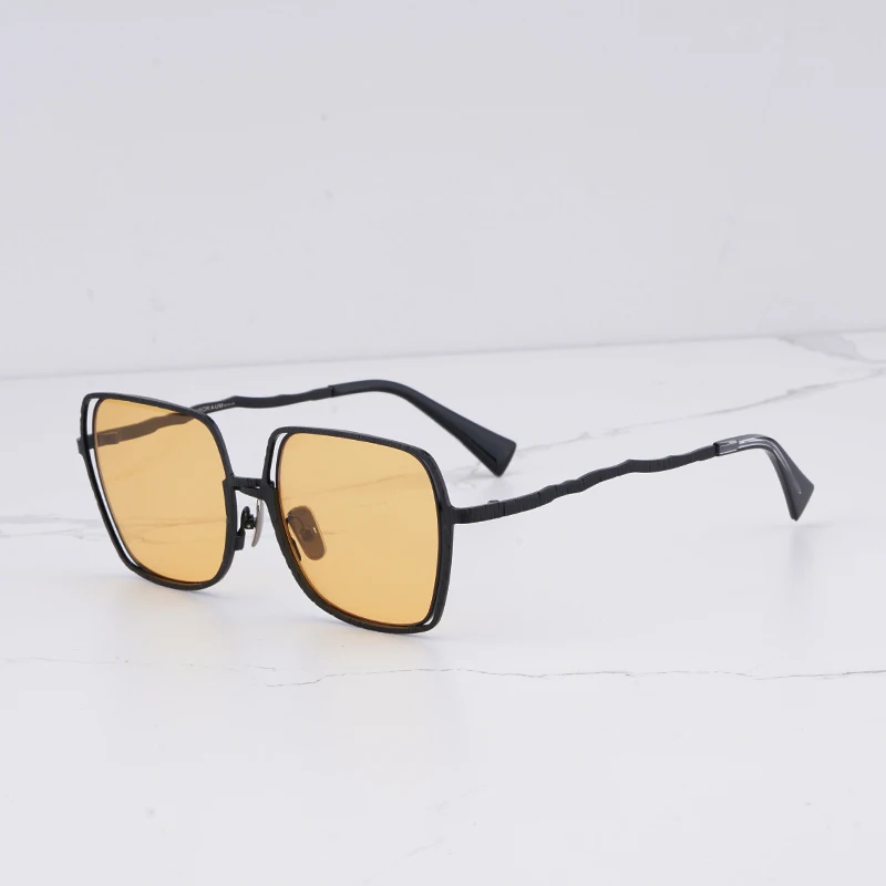 

Original INS Fashion Black Sunglasses Women Shades 2024 High Street Square Sunnies Women Super Light Alloy Solar Glasses
