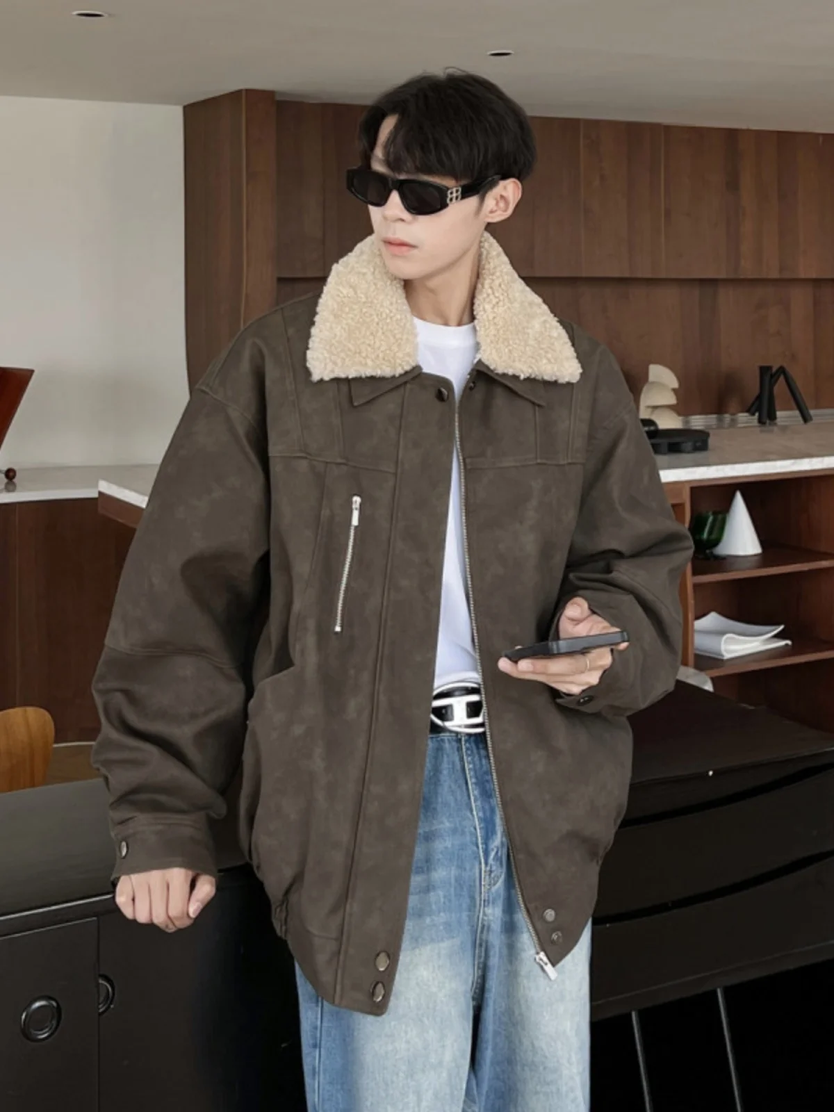 

Ретро-куртка в американском стиле с воротником из овчины, свободного кроя, из хлопка, для мужчин, утепленная, на молнии, повседневная.