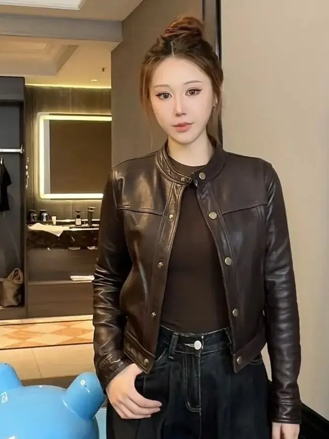 2025 Nuovo Retro Sle Biker in pelle da donna Jaet Autunno Inverno Caldo cappotto ort Fraance Sle Cappotto in PU di fascia alta di piccole dimensioni