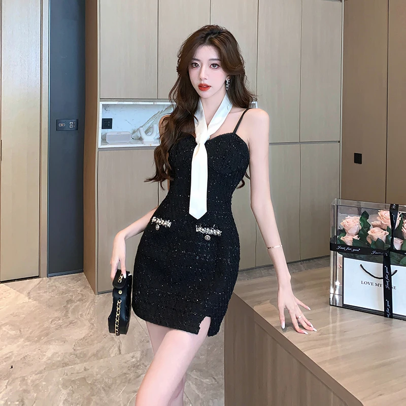 

Новинка 2023 года, женский твидовый комплект, черная куртка и мини-платье, комплект из двух предметов, короткая юбка, шикарный костюм, миниатюрный женский осенний модный комплект