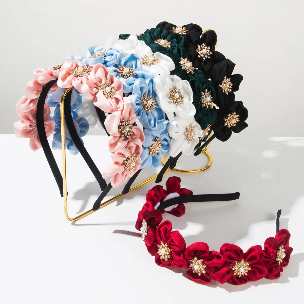 

Korean Fashion Temperament Versatile Super Fairy Diamond-encrusted Pearl Flower Headband Trendy Hair Accessories