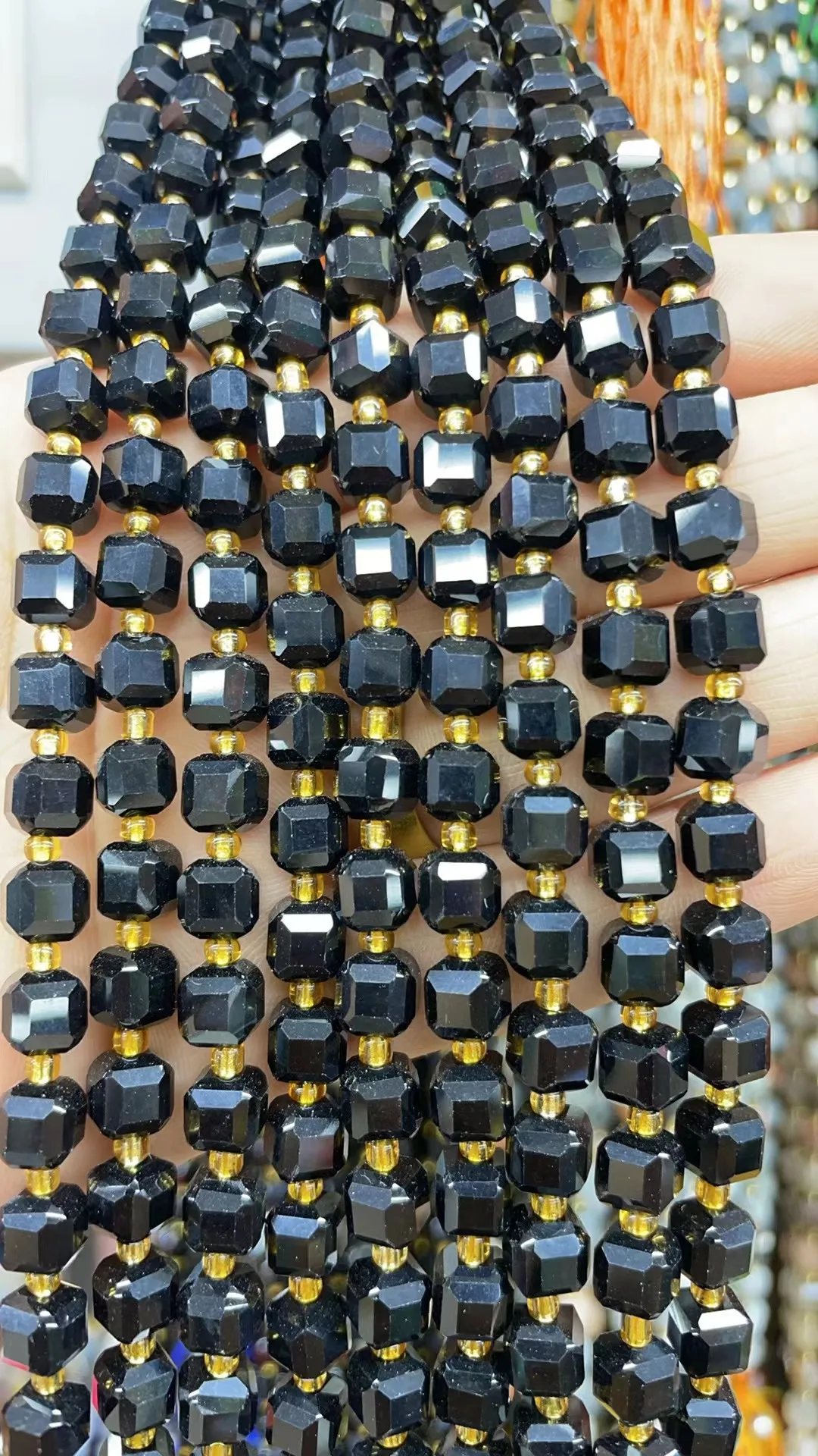 Natural Black Agate Fang Sugar Cut Face 6x6mm 8x8mm Length Dagree 39 Probably 6mm 43 Grain 8mm 37 Grain