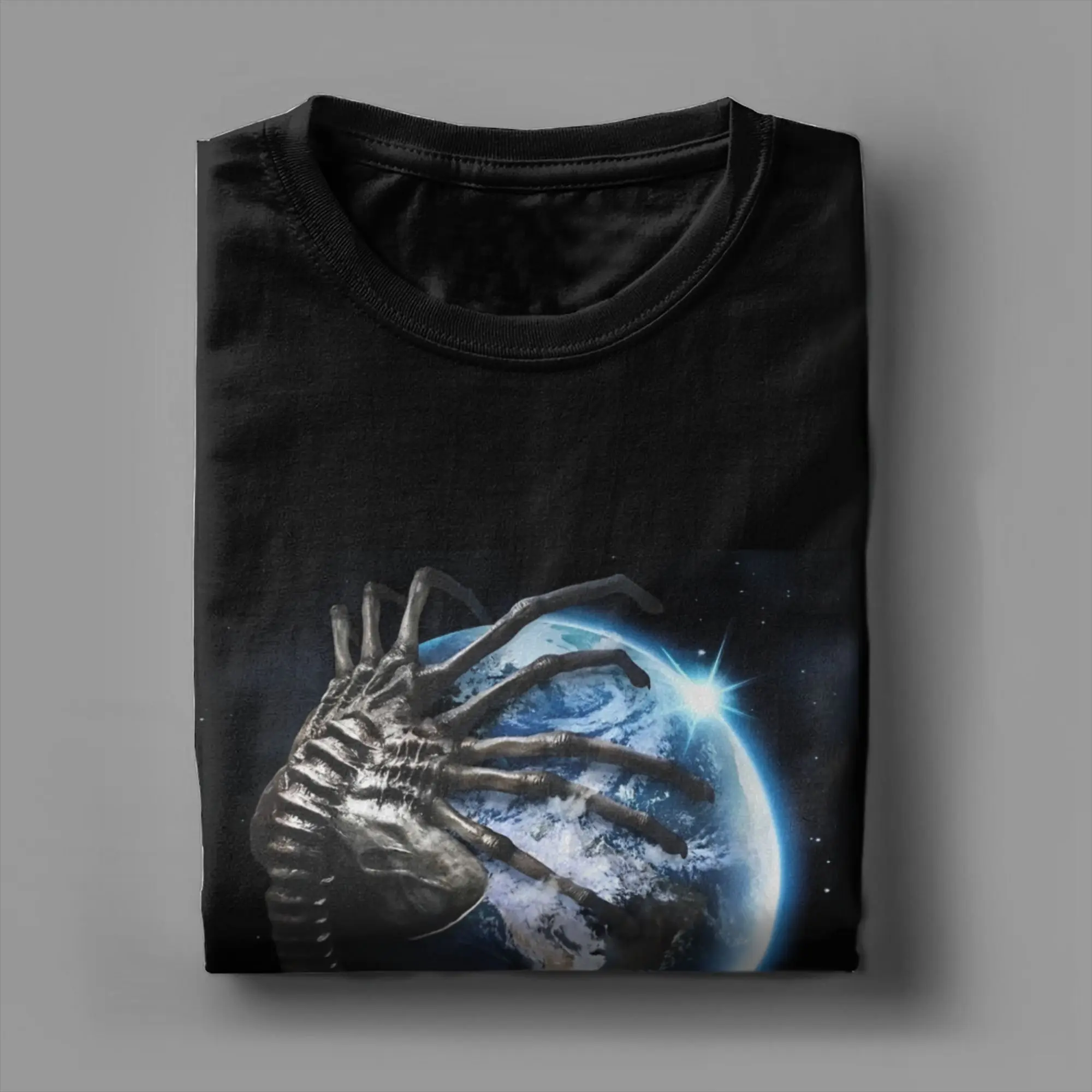 الجدة الأجانب الأرض 2025 فيلم جديد تي شيرت الرجال الياقة المستديرة القطن تي شيرت الرعب القوطية قصيرة الأكمام تي شيرت بلايز الأصلي