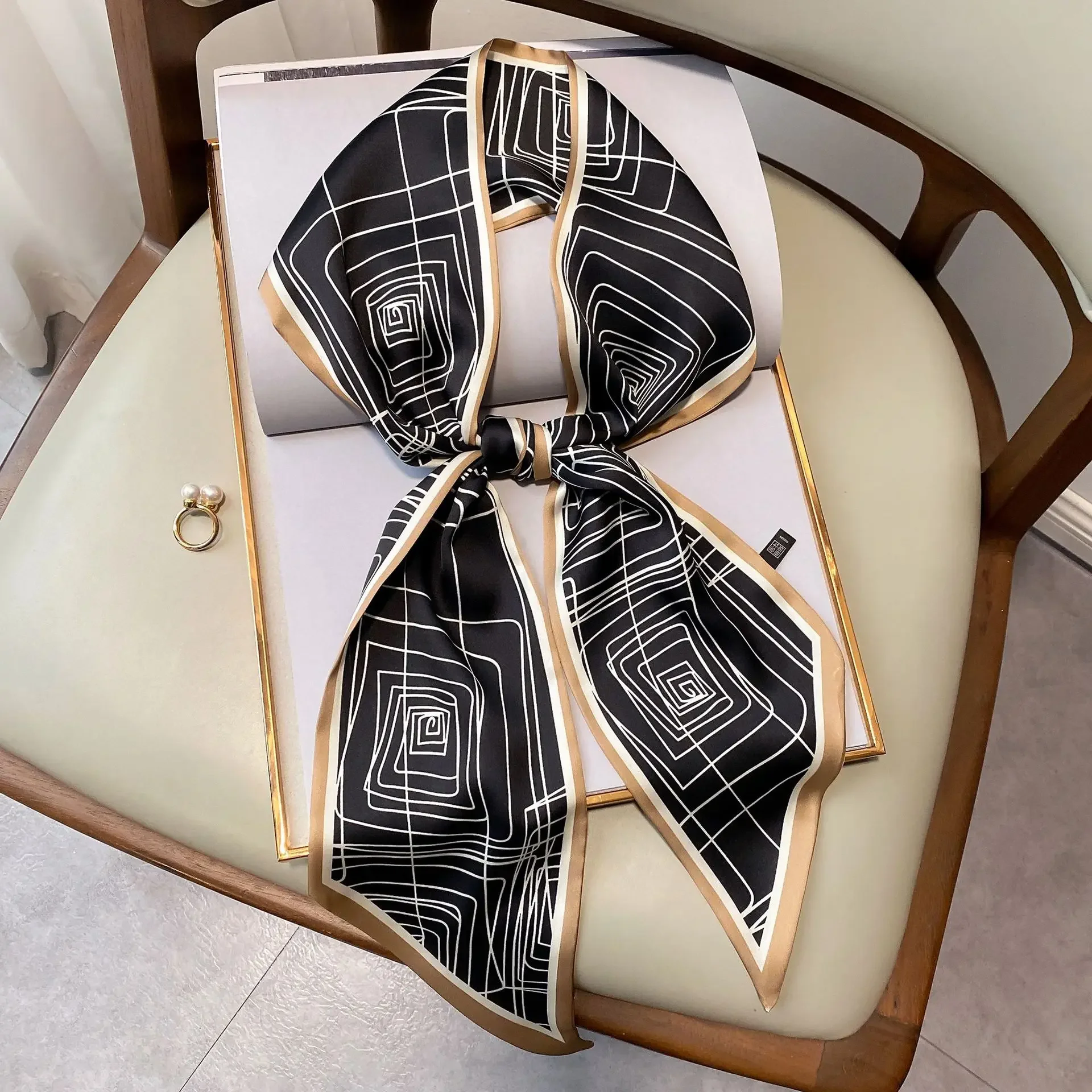 Design Print Skinny Scarf Plaid Horse Hairband Scarves Women Narrow Silk Scarfs Bag Ribbons Luxury Brand Wrist Towel Foulard