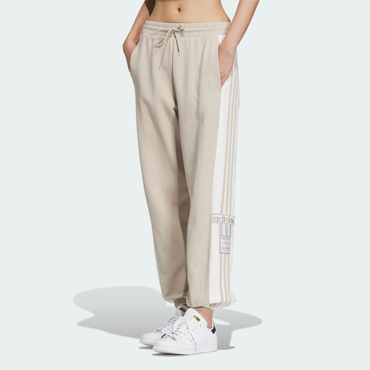 

Женские модные свободные трикотажные спортивные брюки adidas Originals IX6689