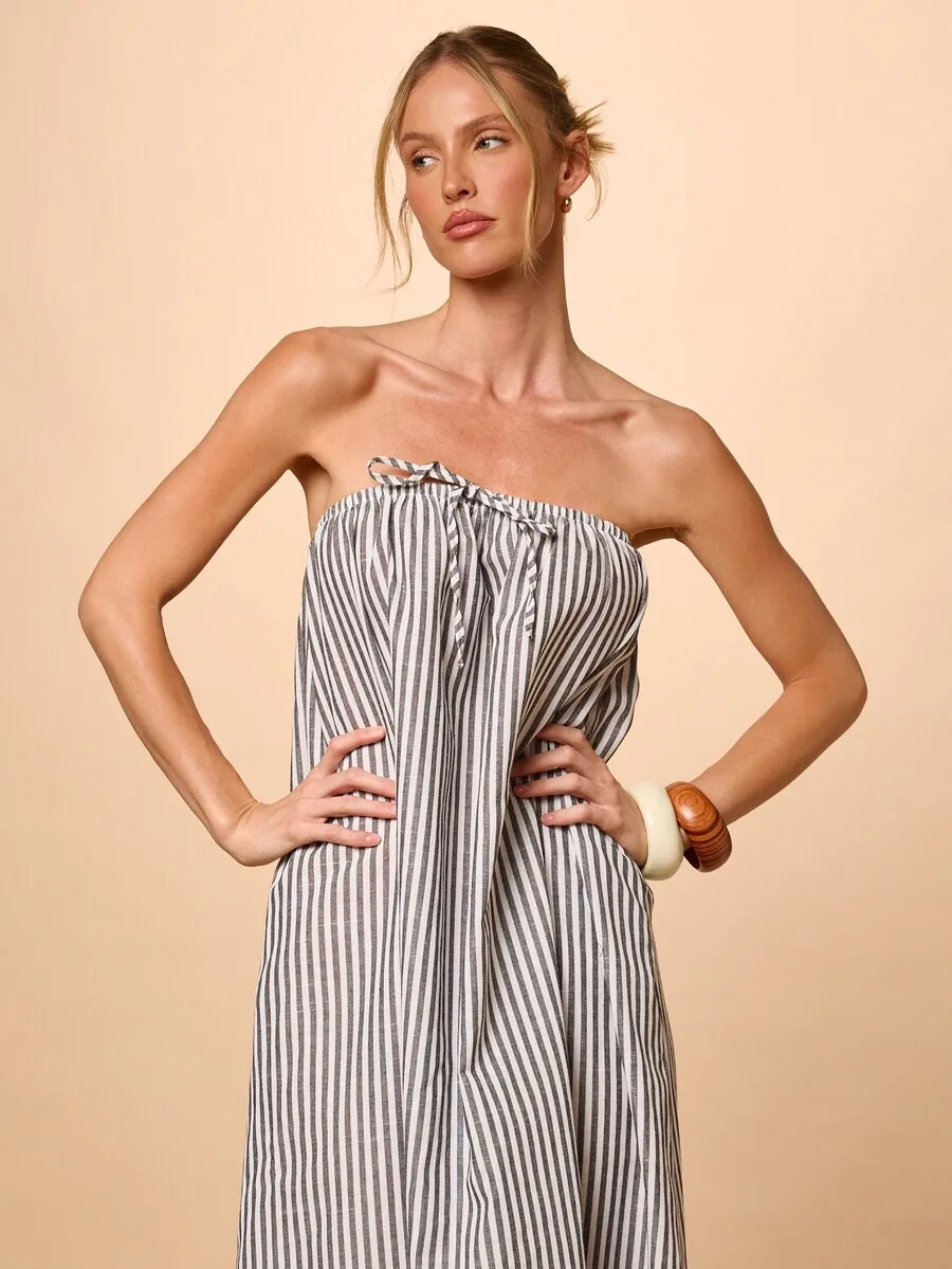 

Women Strapless Striped Maxi Dress With Bandeau Neckline Ruffle Hem Summer Beach Vacation Party Wedding Guest