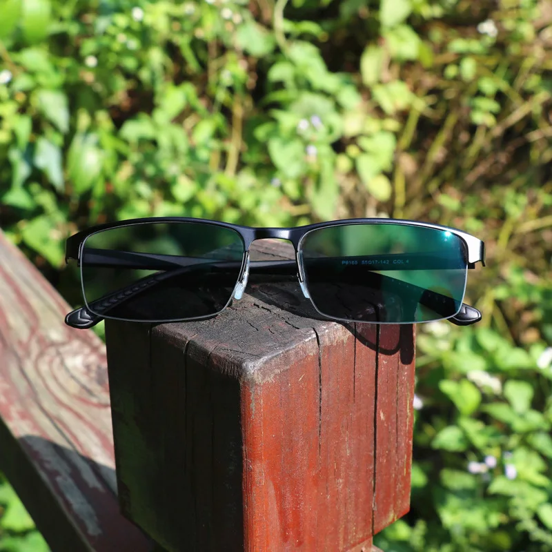 HDCRAFTER (SPH:0~+400) Diopters Photochromic Reading Glasses Men Titanium Hyperopia Presbyopia Glasses Outdoor Eyewear