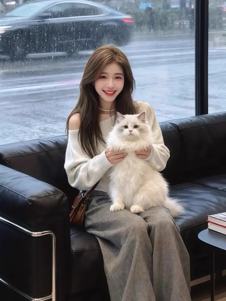 Chic Korean Sle White Asymmetrical oulder Knit Sweater Women's Faionable Autumn Winter Long Sve Loose Fit Sweater