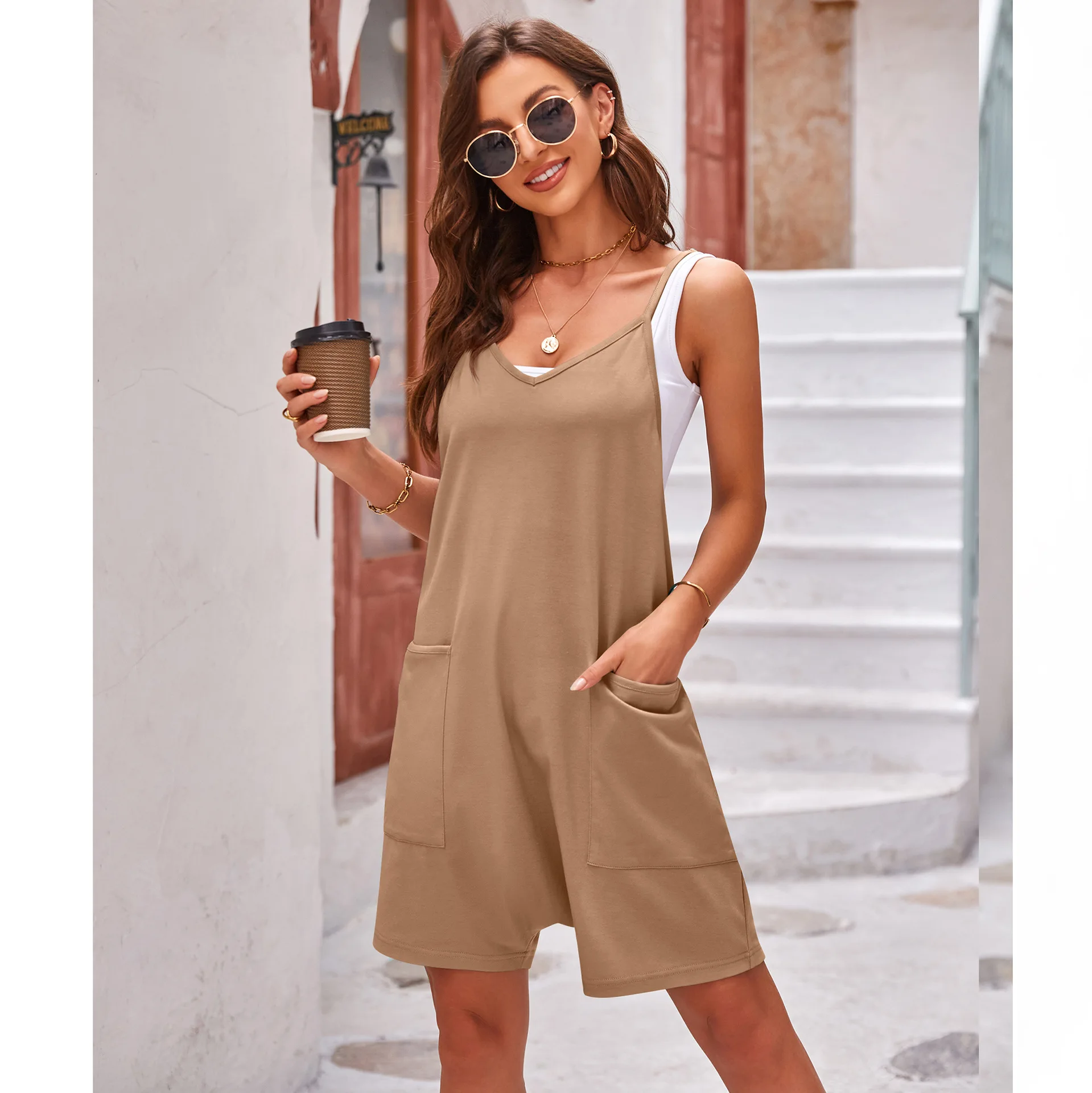 Women's Sleeveless Suspender Jumpsuit with Pockets - close-up view