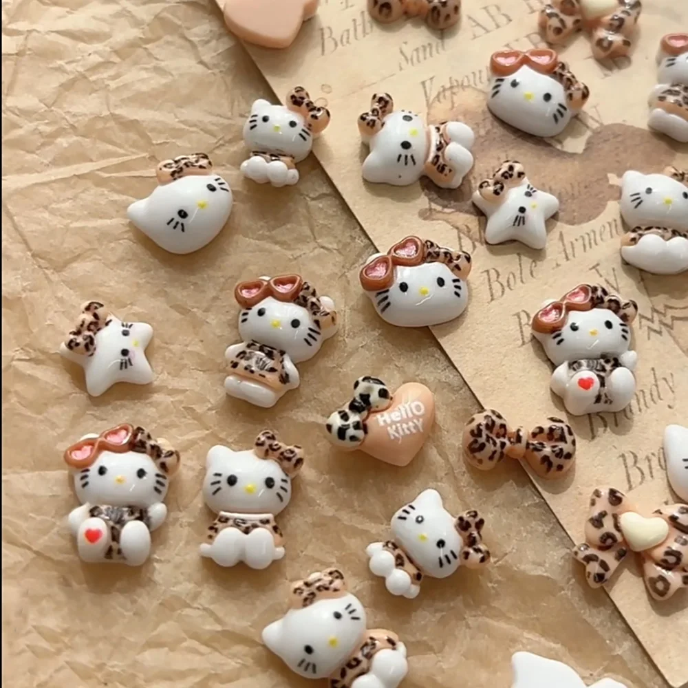 10/20Pcs Kawaii Leopard Print Hello Kittys Nail Charms Party Sticker Cartoon 3D KT Heart Bow  Shiny Girl Cute Handmade Nail Acce