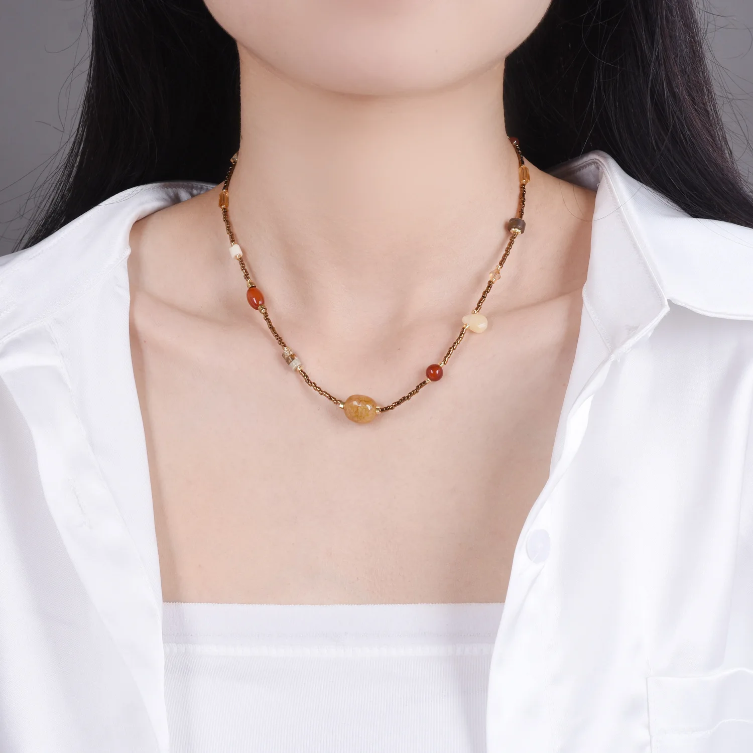 Countryside Style Natural Stone Necklace New Chinese Style Retro Necklace for Women High-Quality Light Luxury Sweater Chain