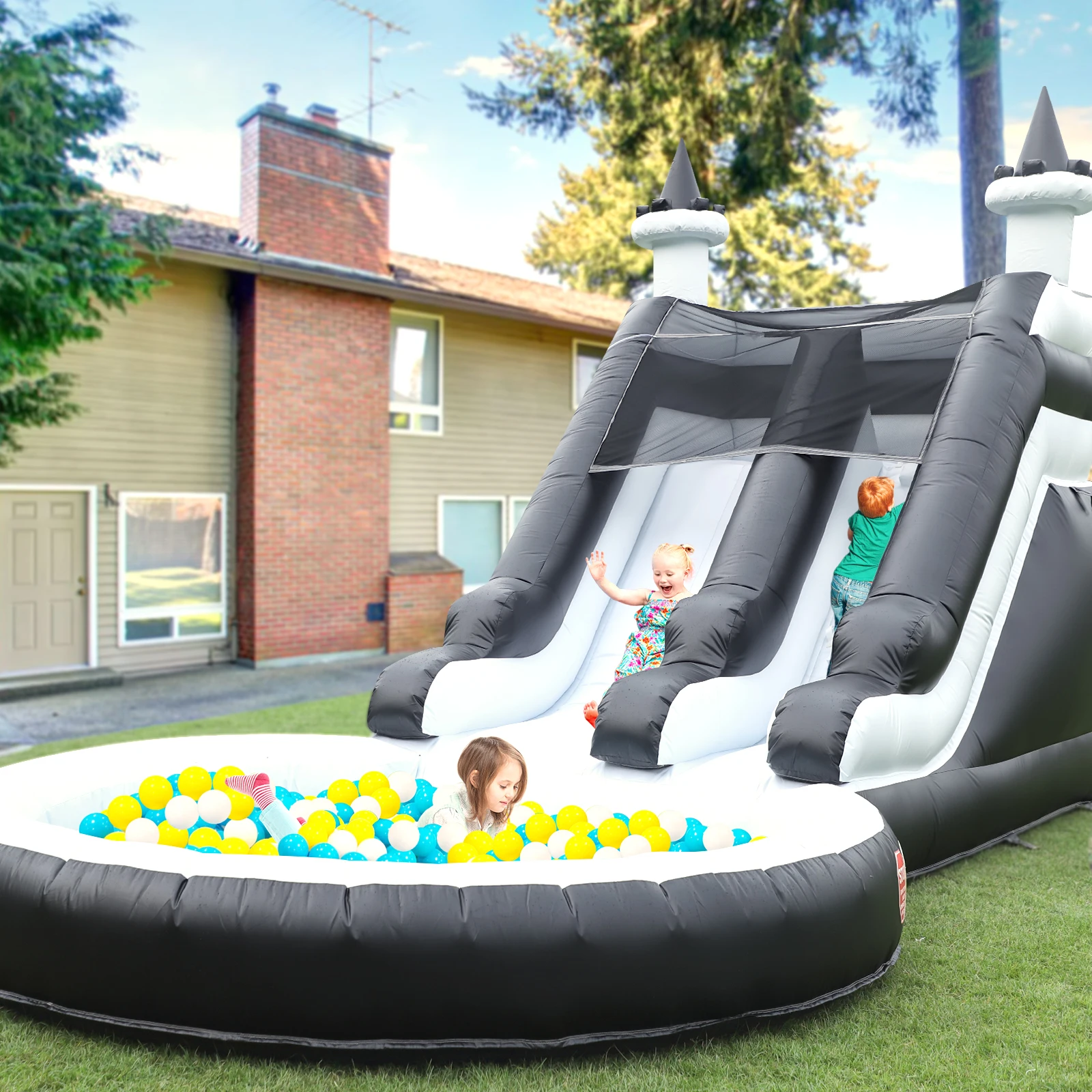 

100% PVC Commerci 24ft Inflatable Bounce House Water Slide Kids And Adults Playground with 950W Blower for Outdoor Fun