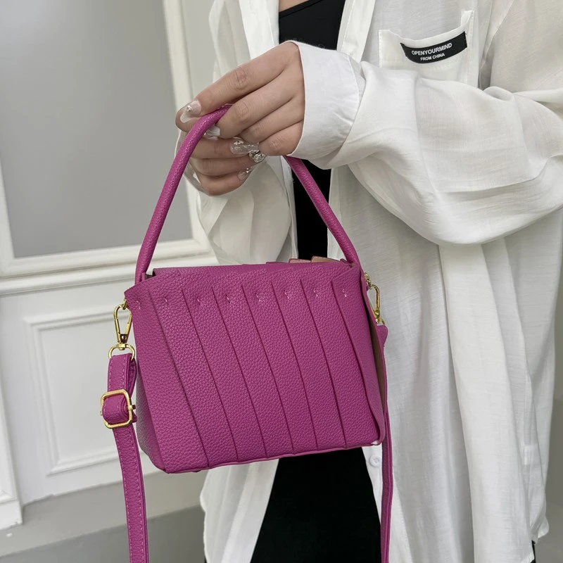 2024 nowa designerska pleciona torba modna plisowana torebka miękka skórzana torebka z łączonym torba na ramię Crossbody koszykiem zielona torebka