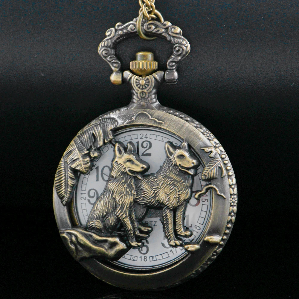 Antique Hollow Forest Wolf Exquisite Relief Quartz Pocket Watch Vintage Bronze Fob Chain Men's and Women's Children's Clock Gift