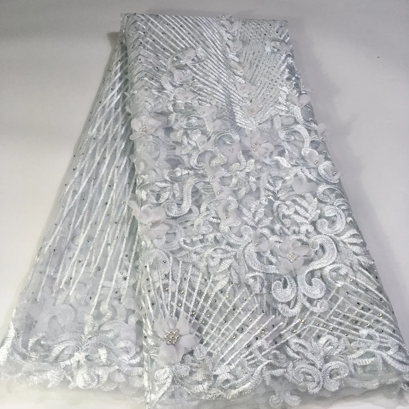 

Pure White French 3D Flowers Lace Fabric 2023 High Quality African Tulle Net Lace Fabric African Party Wedding Lace Fabric PPP01