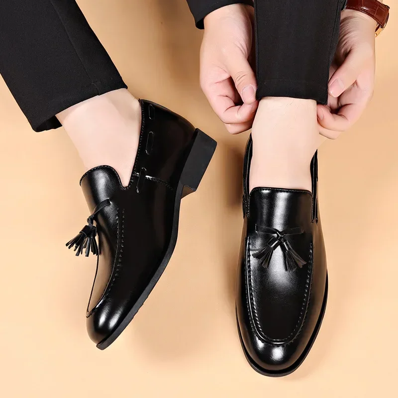 Summer Fashion Casual Leather Shoes Men Large Size Business Formal Casual Shoes Wedding Lace Up Men Shoes image 2