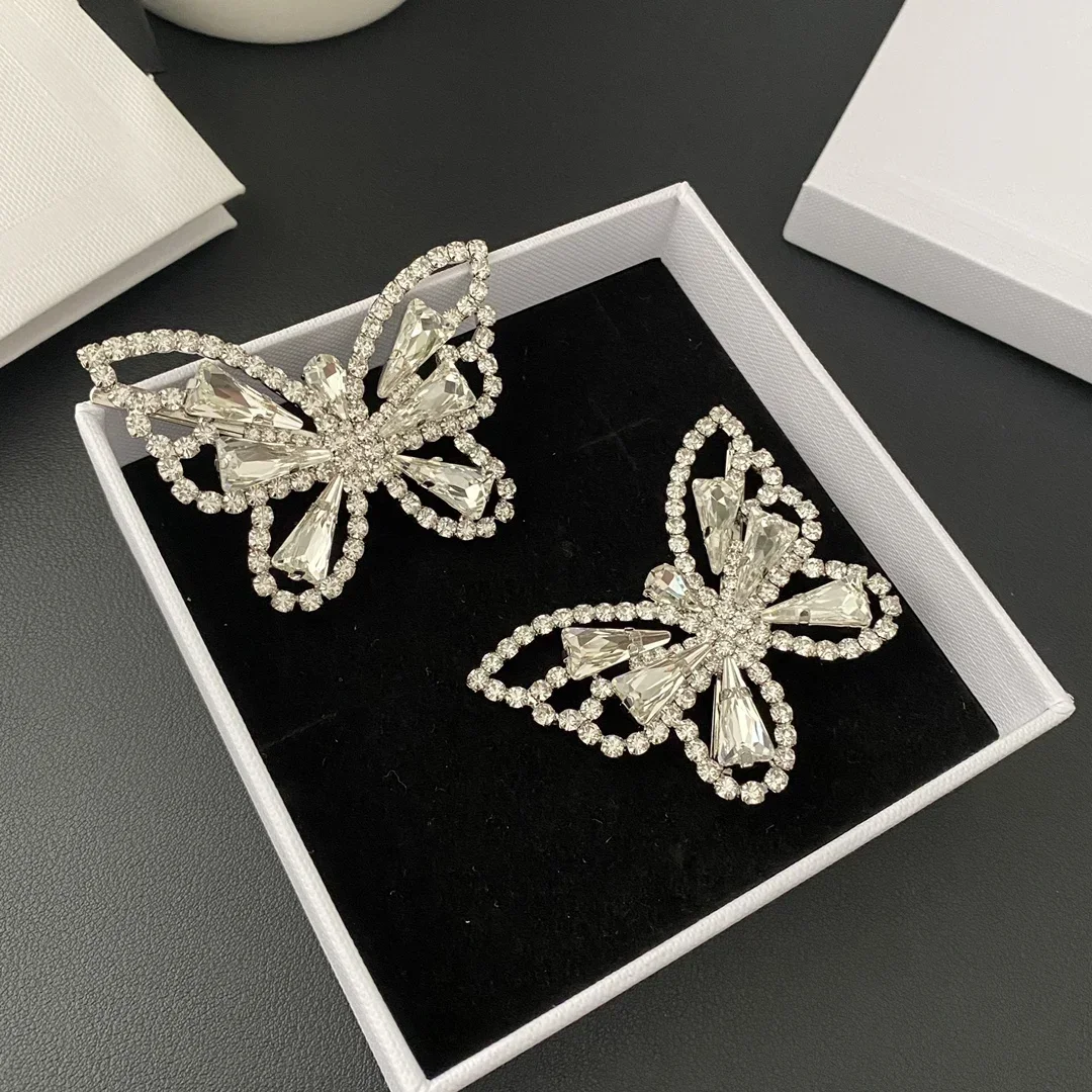 

Europe Crystal Hollow Butterfly Hairpin Women Luxury Hair Accessories Designer Brand Trend