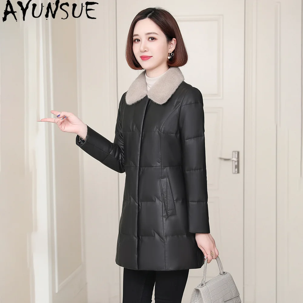 AYUNSUE シープスキン本革ダウンジャケット女性の冬服暖かいミンクの毛皮の襟ミッドレングスダウンコート 2025 Jaqueta Couro