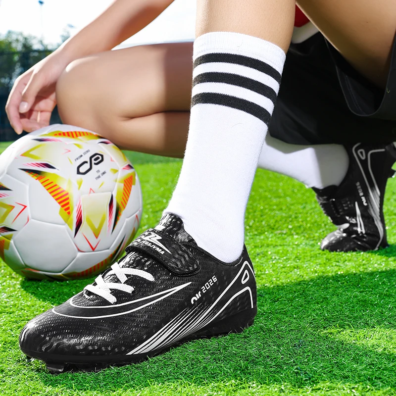 

Kids New Football Boot Professional Training Indoor Sport Soccer Shoes Comfortable Society Boy Futsal Football Boots Casual28-39