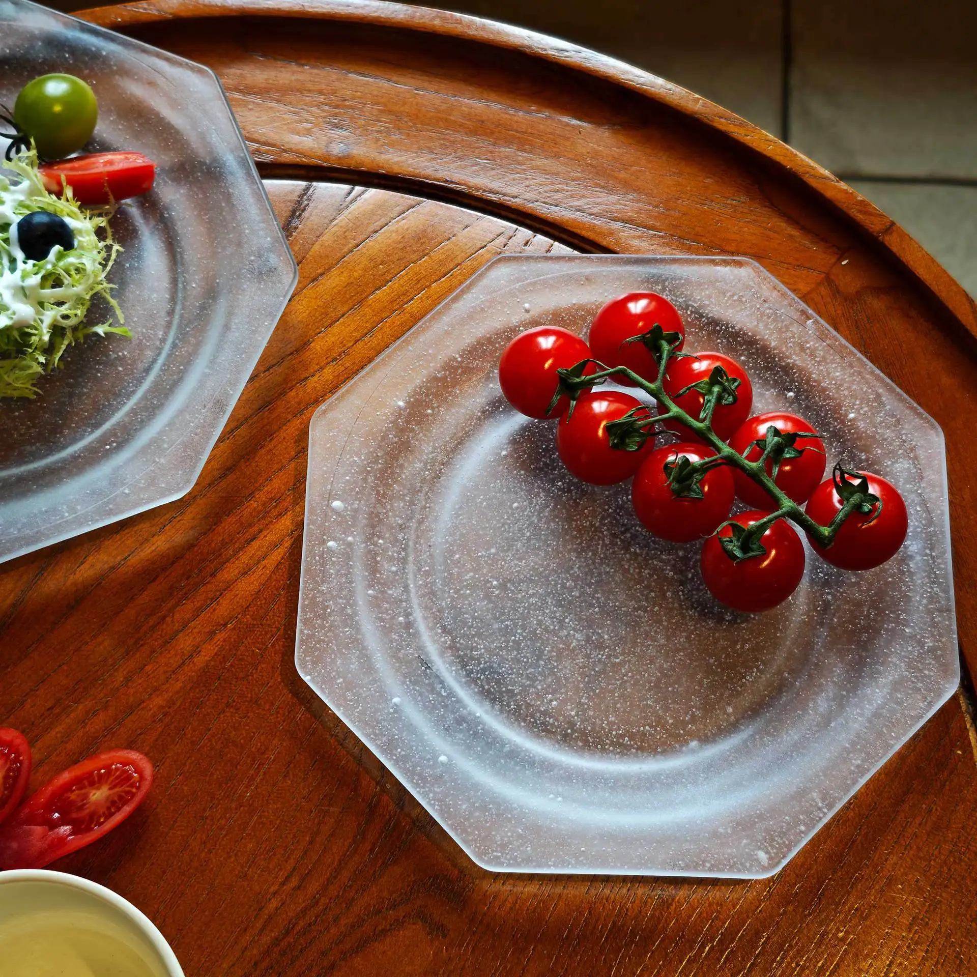 Korean Style Frosted Octagonal Glass Plate, Elegant Serving Plate for Snacks, Fruits, Salad & Dessert, Creative Tableware for We