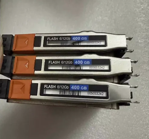 

ДЛЯ EMC Φ 005053242 005053243G SSD
