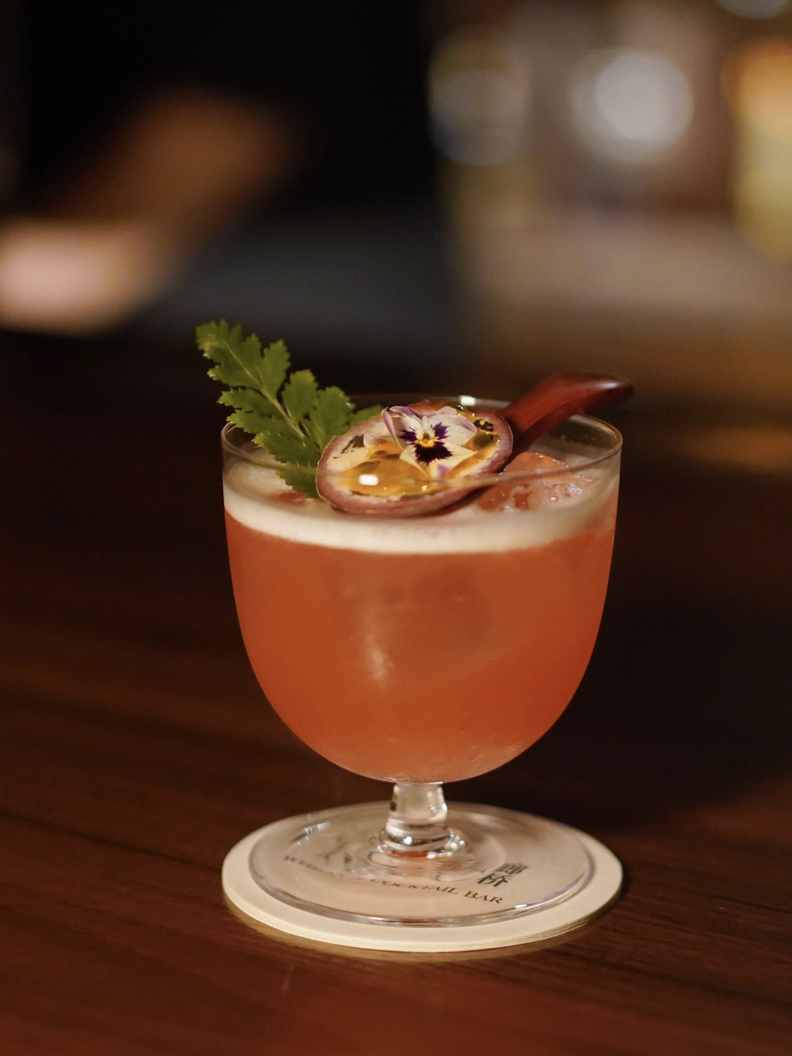 

Кубок в японском стиле, классический стакан, классический бокал для коктейля, круглый ледяной шар, бокал для виски, классический духовой бокал