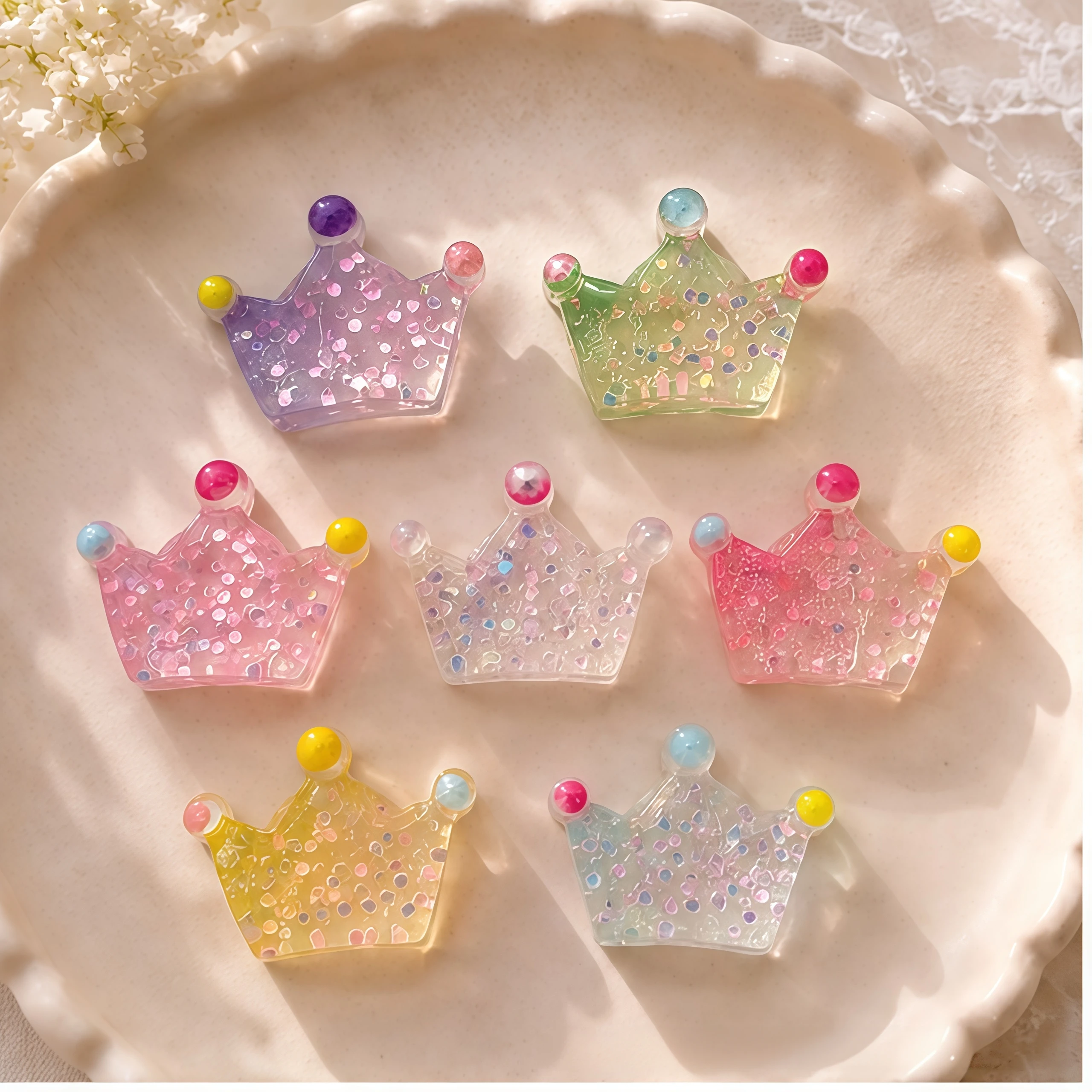 20-Pack Mixed Iridescent Glitter Gradient Heart Crown Resin Shoe Charms - Cute Sparkly Clog Decor for Sandals & Beach Bags