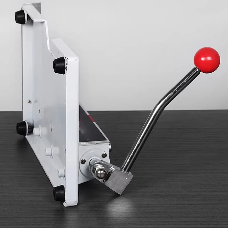 Obrázek 5: Labor-saving three-hole boxovací stroj malý mannual děrovač přenosné kov boxovací stroj 83mm díra spacing pro file/contra