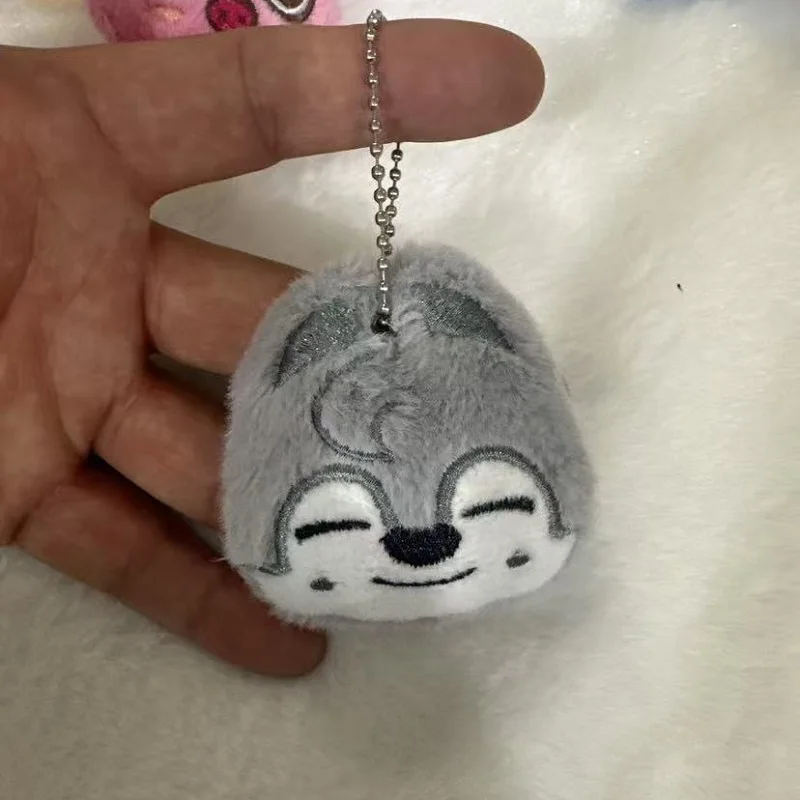 SKZOO, nuevo llavero de felpa para niños, llavero de dibujos animados para niños callejeros, bolso, accesorios colgantes para coche, juguetes para niños, regalo de cumpleaños