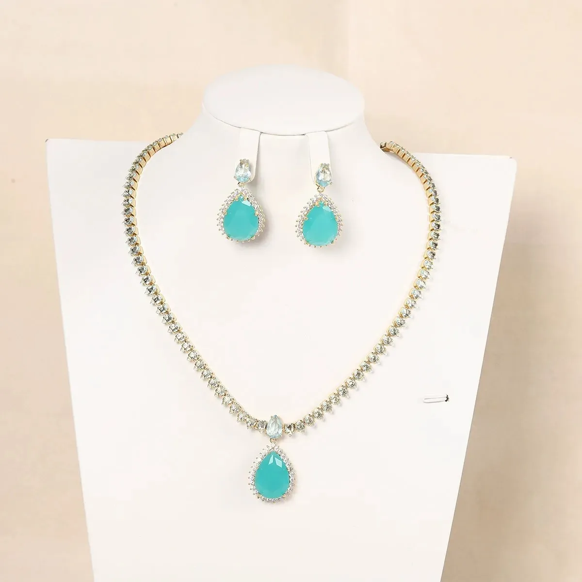 

Green Water Drop Women Zircoina Earrings Necklace 2 PCS Set Dubai Arabia Bridal Jewelry Set Wedding Dress Accessories