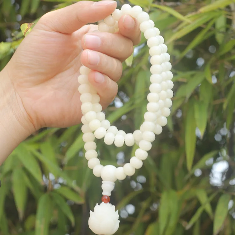 

Zhengsong Hong White Jade Root 108 Buddhist Prayer Beads Style Bodhi Seed Bracelet