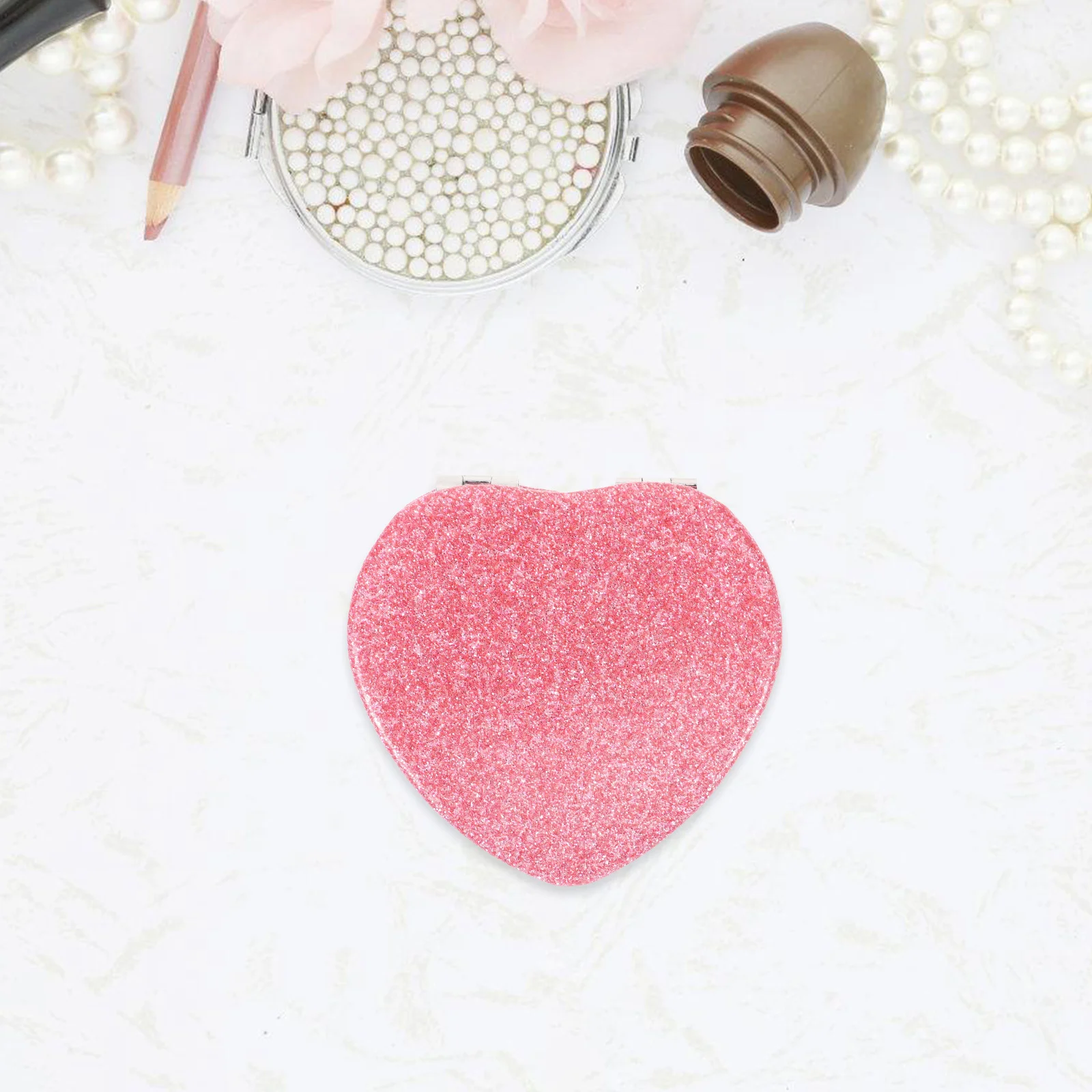 Entzückender herzförmiger Kompaktspiegel, tragbarer, leichter Reisespiegel für Frauen, persönliche Spiegel, Handspiegel