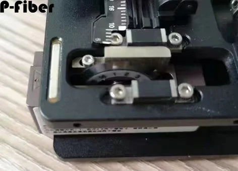 

Комплект, резак для оптоволокна DeVip DVP105/DVP106/DVP107, сегментационная ножка обжимного слайдера