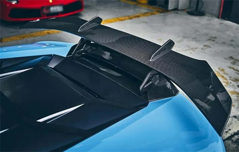 

For Lamborghini Huracan Evo PK style carbon fiber rear spoiler rear wing body kit