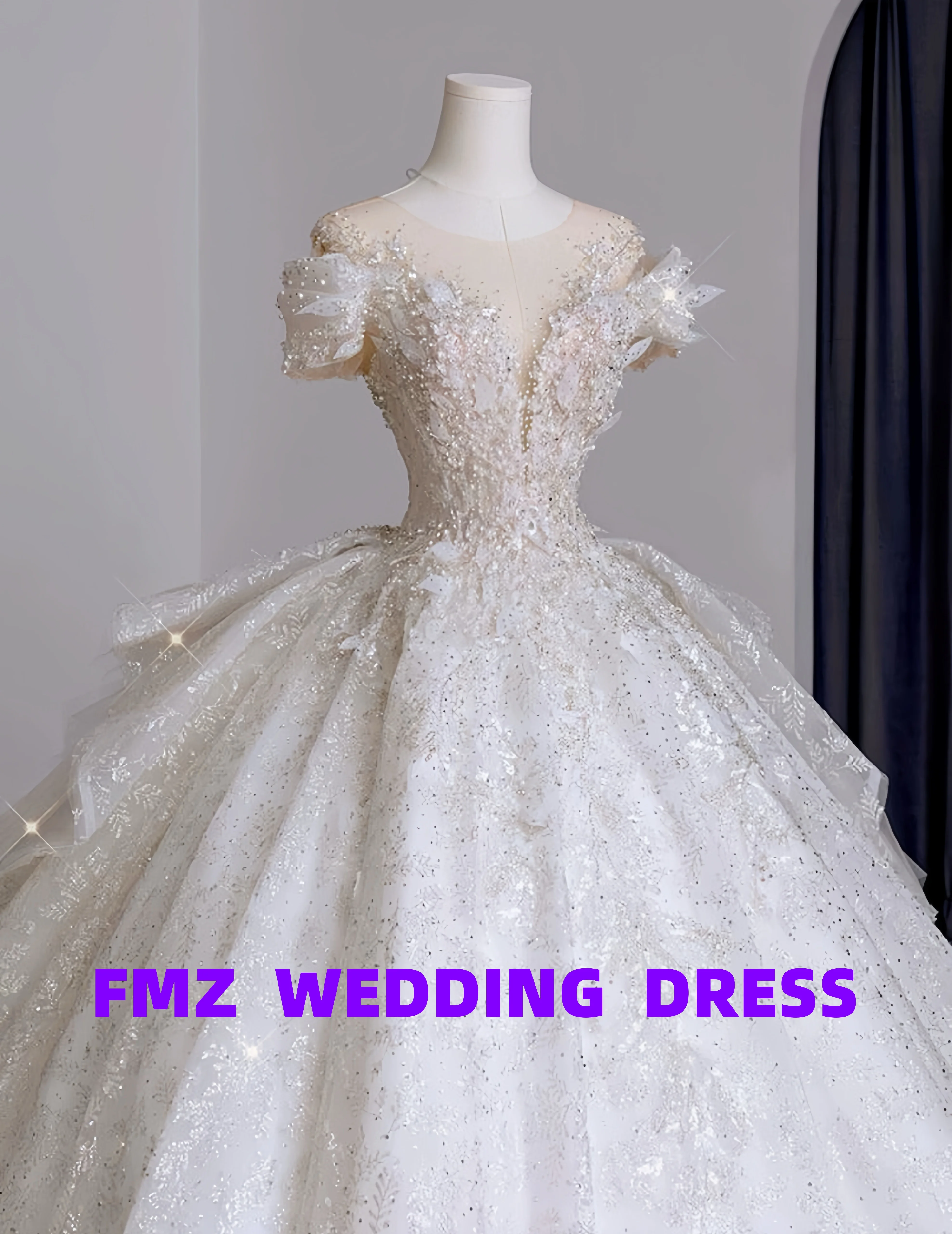 Customized round-neck short-sleeved Ball Gown luxury vestidos de novia wedding dress vestidos para mujer robe de mariee