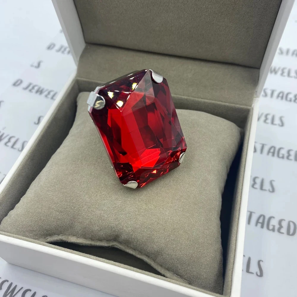 Luxury Red Square Crystal Large Ring Finger Accessories Adjustable 2024 Trend Drag Queen Rhinestone Open Rings Wedding for Women