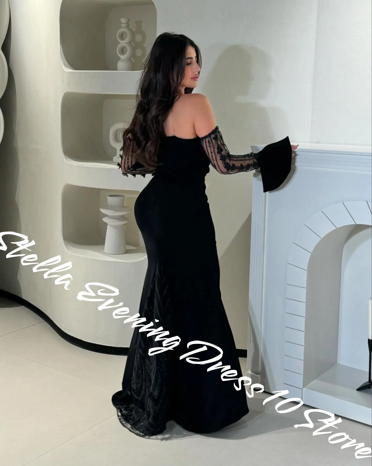 Customized Exquisite Black Jersey Evening Dresses Modern Lace Strapless Prom Dress Detachable Sleeve Sweep Train Robe de soirée