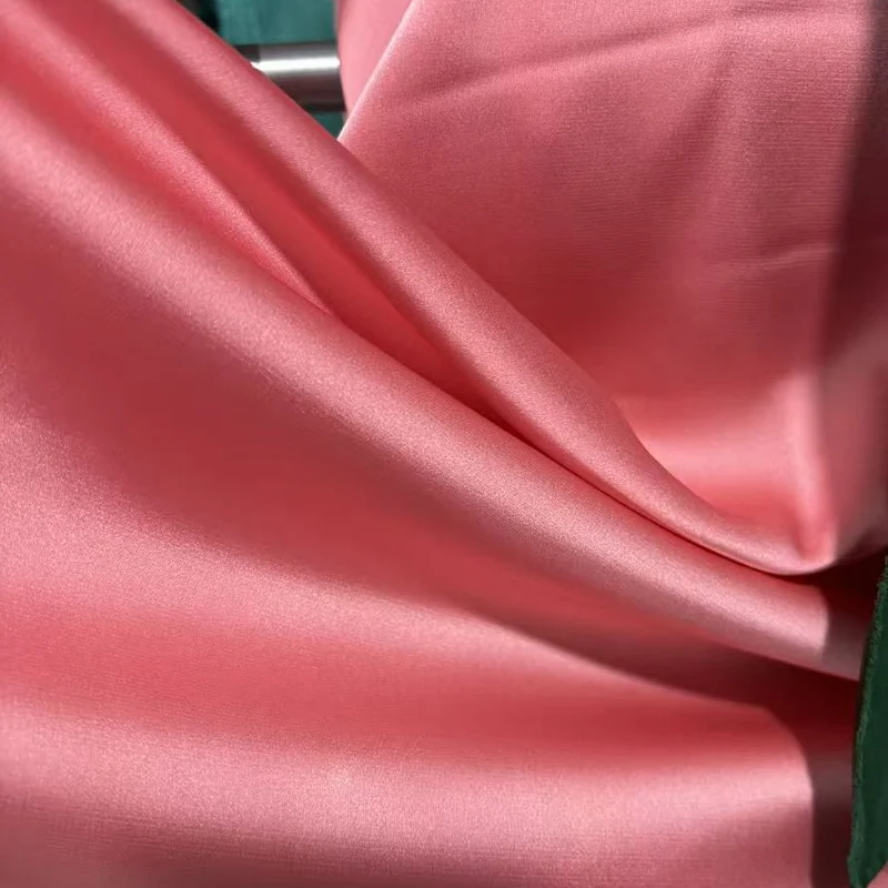 ผ้าซาตินเนื้อนุ่มแบบใหม่ ยืดหยุ่น ระบายอากาศได้ดี อ่อนโยนต่อผิว สีด้าน สำหรับชุดเดรส เสื้อเชิ้ต กางเกง ชุดนอน และชุดลำลอง