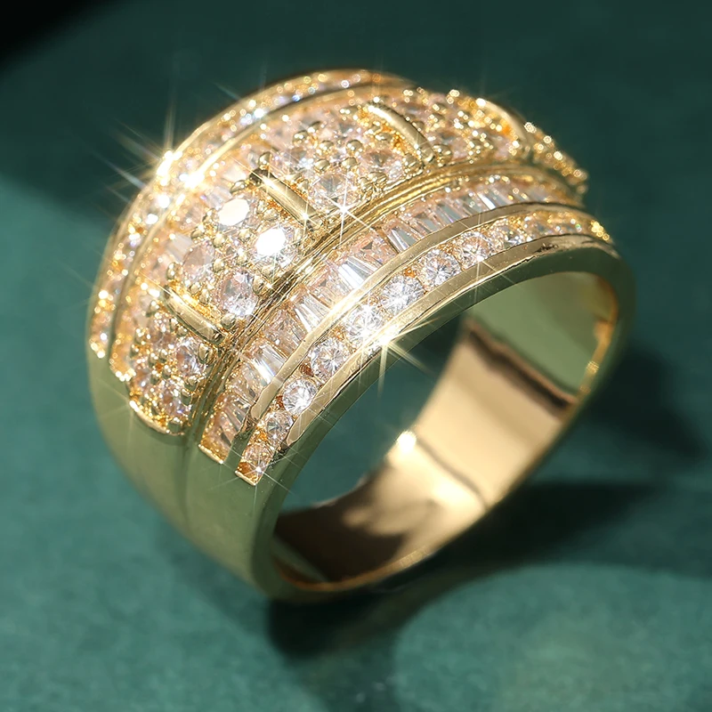 Eleganter Damenring mit funkelnden Zirkonia-Steinen, klassisch, luxuriös, breites Ringblatt, vergoldet/versilbert, Trendschmuck