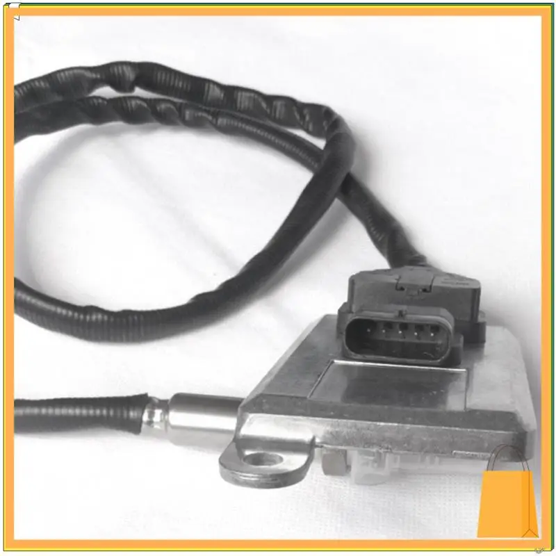 

Trending Enhanced Durability 24V Nox Sensor, Model 5WK96786 89463-E0480, For Hino Toyota Engine Truck Accessories