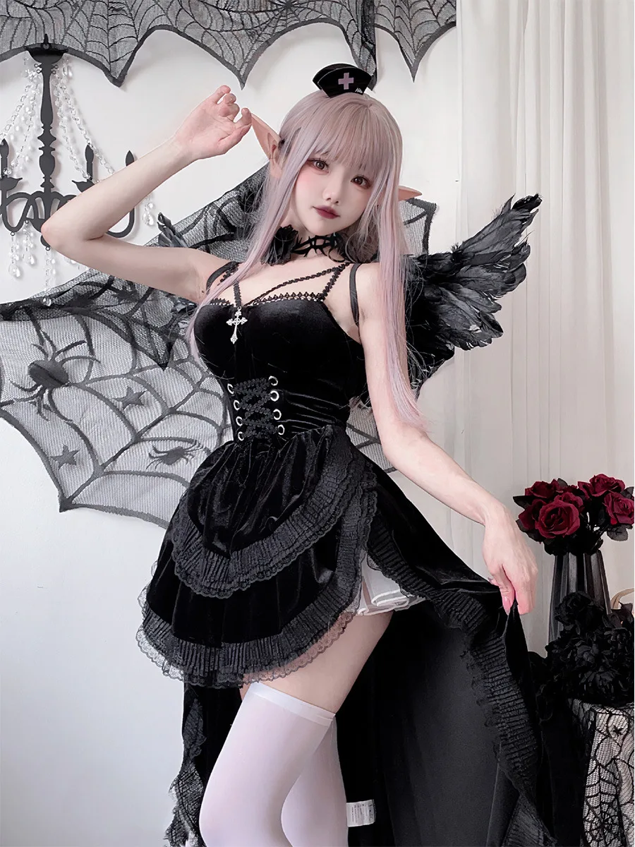 

Halloween Dark Gothic Dress Polyester Witch Vampire Bride Performance Outfit Black/Red S-XL Sizes