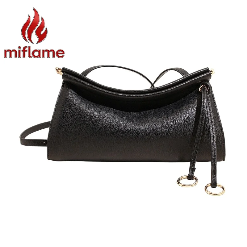 Vintage Leather Shoulder Bag with Structured Silhouette Elegant Lightweight Handbag for Work Commute Daily
