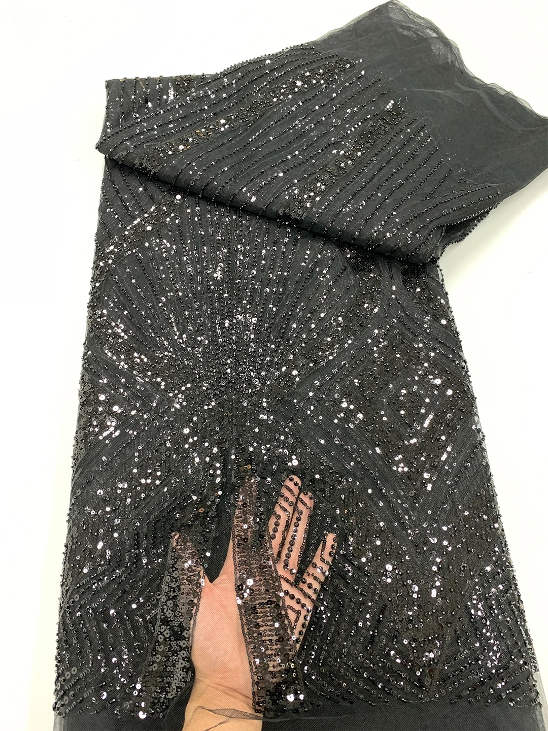 

Black African Luxury Sequins Embroidery Lace Fabric French Heavy Handmade Tulle Beaded Lace Fabric For Women Wedding Prom Dress