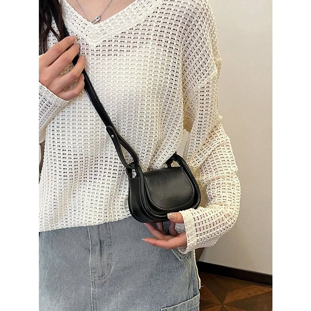 

New Arrival Stylish Mini Shoulder Crossbody Bag With Saddle-Shaped Quilted Design & Korean Fashionable Flair For Women (Red Color)