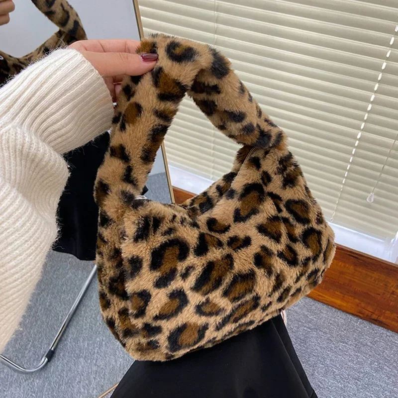 

Y2k Korean Plush Retro Leopard Print Bags for Women Underarm Bags Leopard Zebra Pattern Fluffy Tote Bags Small Purses Handbags